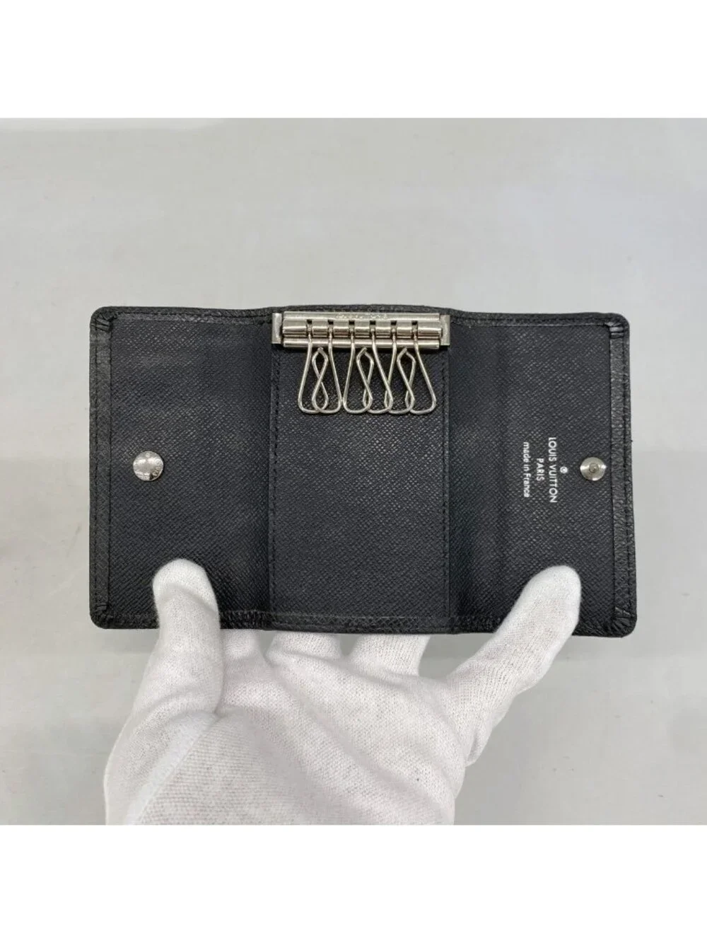 Louis Vuitton Key Case Taiga Multicles 6 Ardoise Key Holder